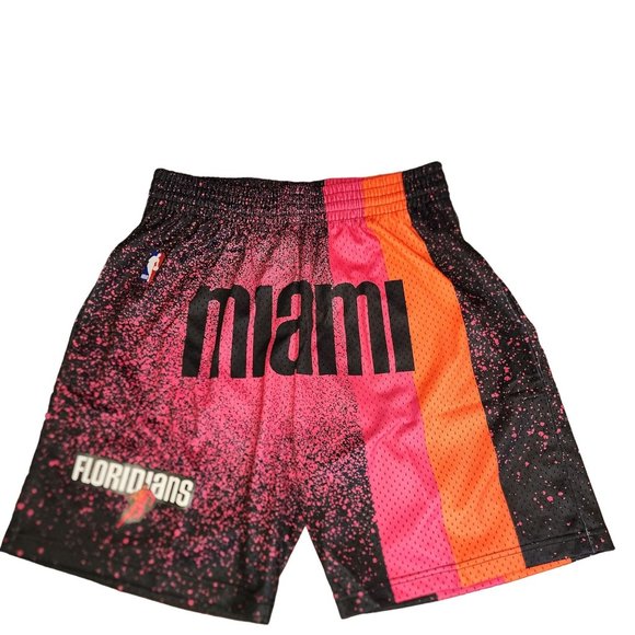 Mitchell & Ness Miami Heat Re-Take Gradient Spray Paint Swingman Shorts Men's L - Picture 1 of 6